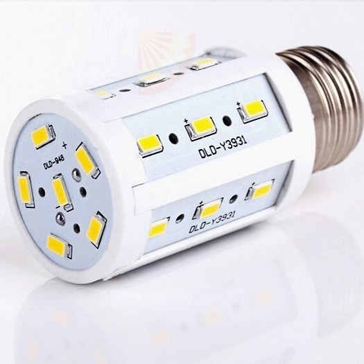 700Lm 24 X SMD 5730 Corn LED Light Bulb 7W E27 Energy Saving Lamp