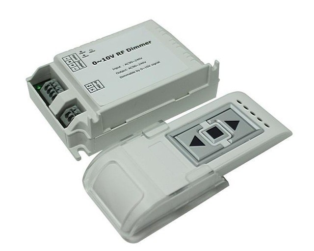 Leynew Wireless Remote Control 0-10V Dimmer DM015