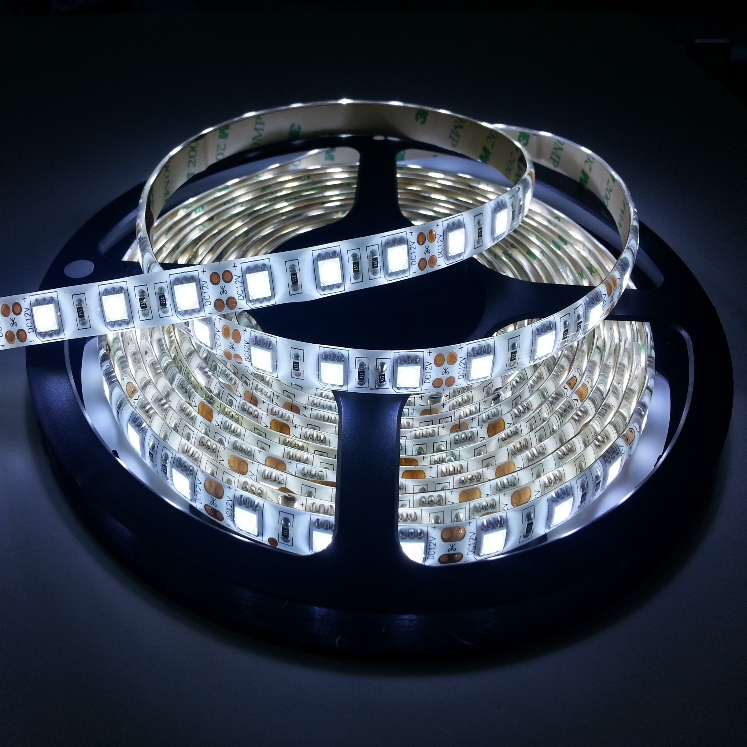 Ultra Bright 12V White SMD5050 LED Waterproof Strip 5M 300 LEDs